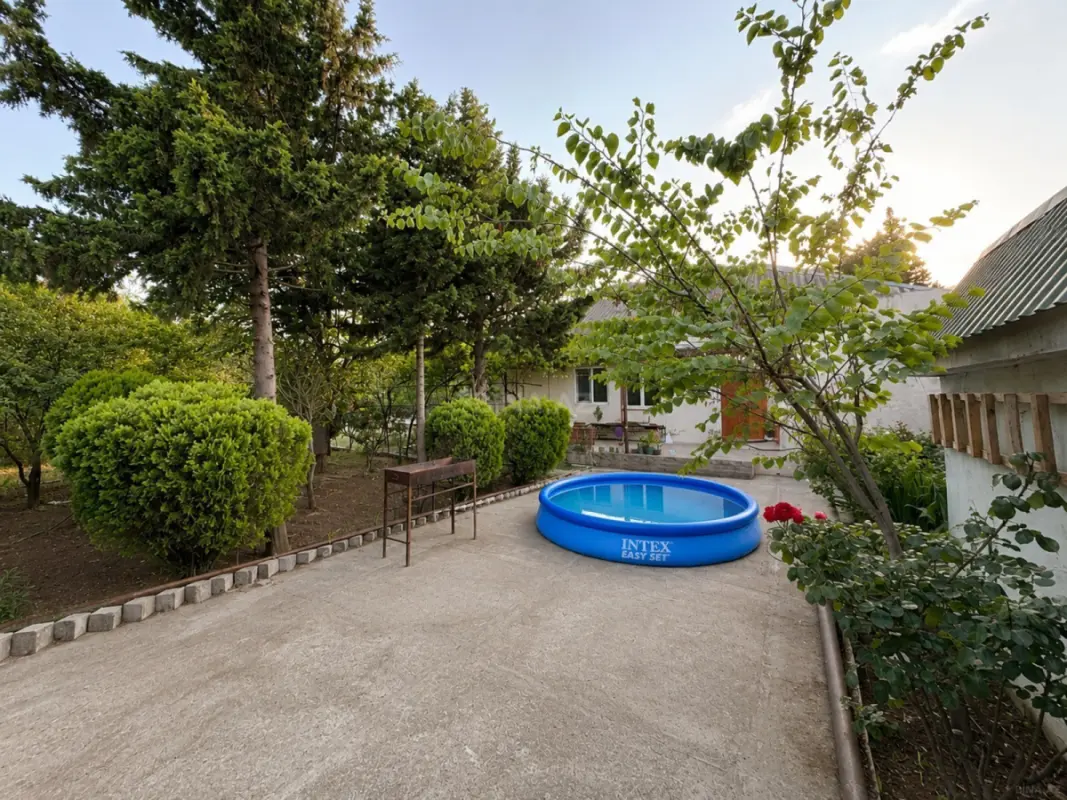 Satılır 5 otaqlı həyət evi 130 m²
