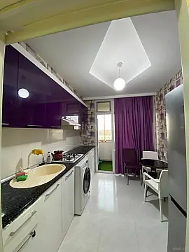 Satılır 2 otaqlı mənzil 70 m² — Bakı, İnşaatçılar 2 otaq 70.00 m²