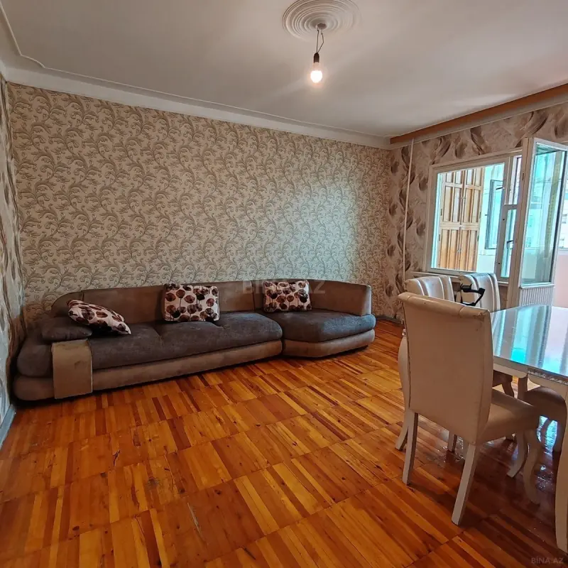 Satılır 3 otaqlı mənzil 65 m²
