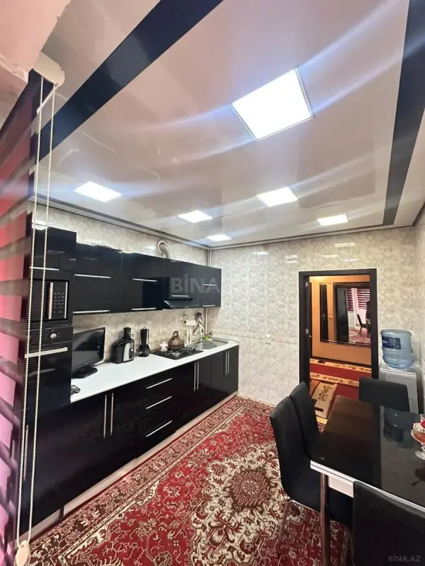 Satılır 4 otaqlı mənzil 118 m²