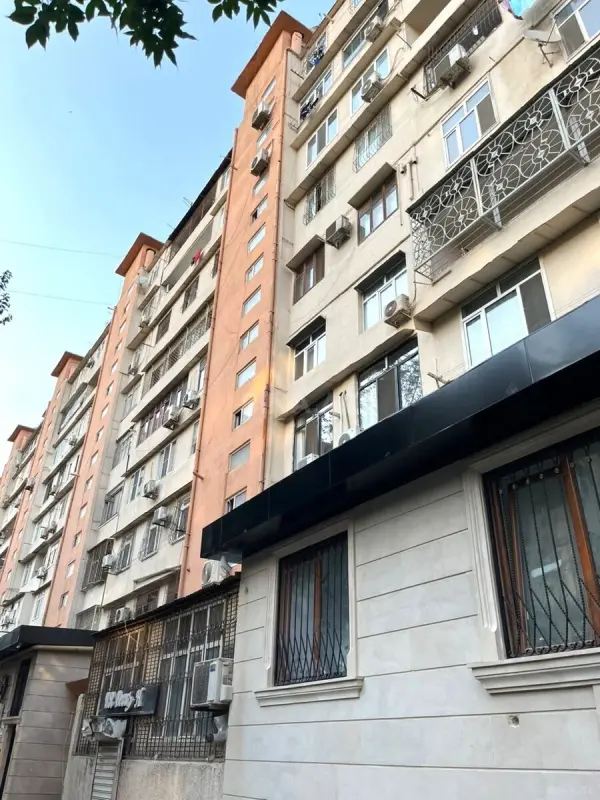 Satılır 3 otaqlı mənzil 90 m²