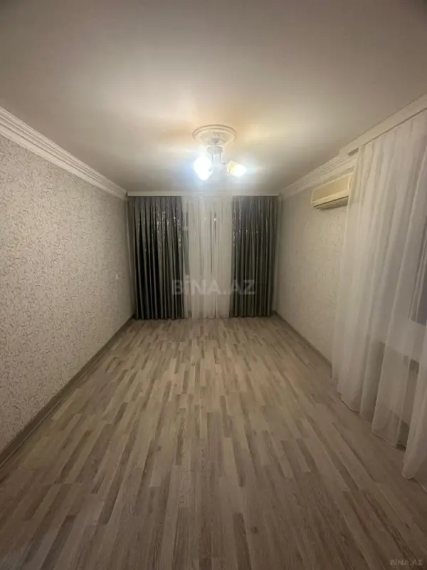 Satılır 1 otaqlı mənzil 35 m²