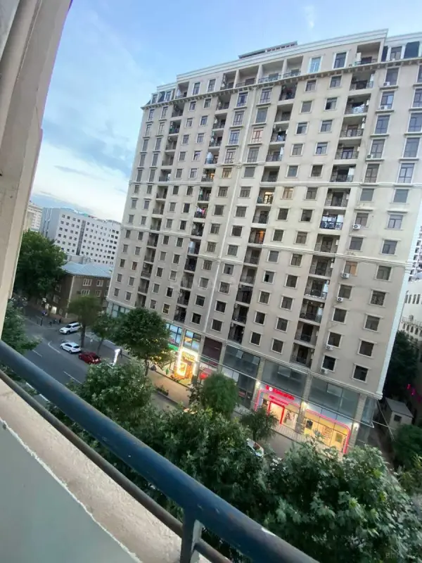 Satılır 2 otaqlı mənzil 80 m²