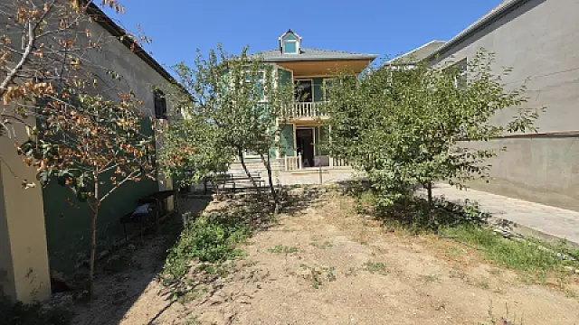 Satılır 4 otaqlı həyət evi 180 m² — Bakı, Ramana 4 otaq 180.00 m²