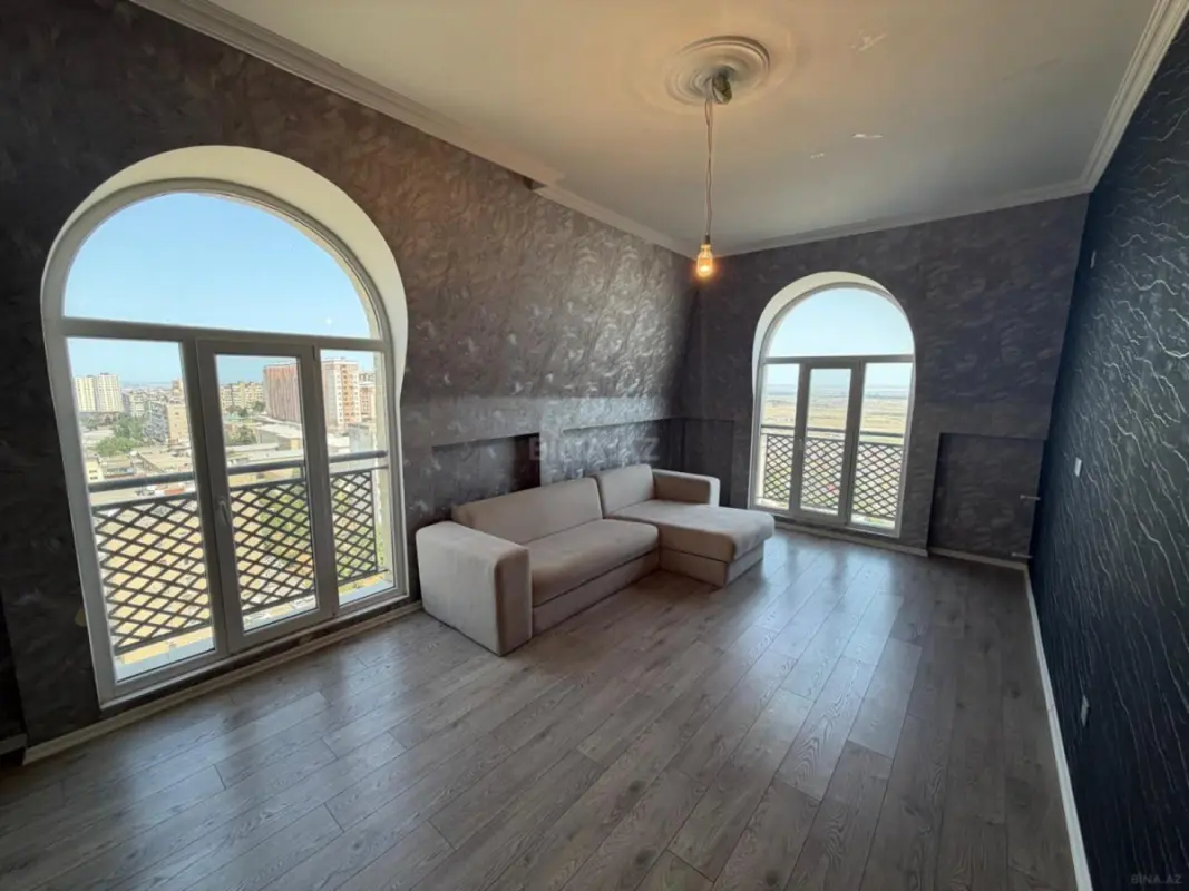 Satılır 3 otaqlı mənzil 84 m²
