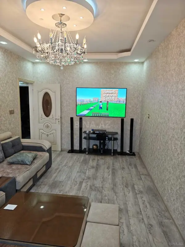 Satılır 4 otaqlı mənzil 110 m²
