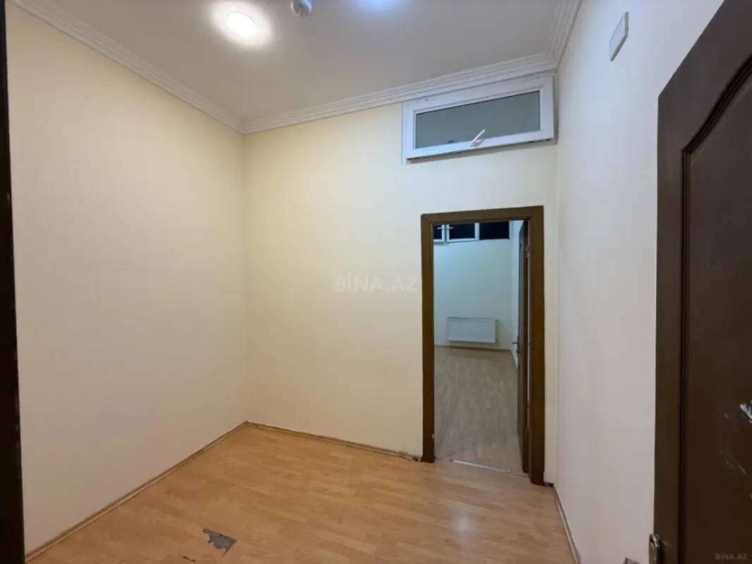 Kirayə verilir 11 otaqlı ofis 220 m²