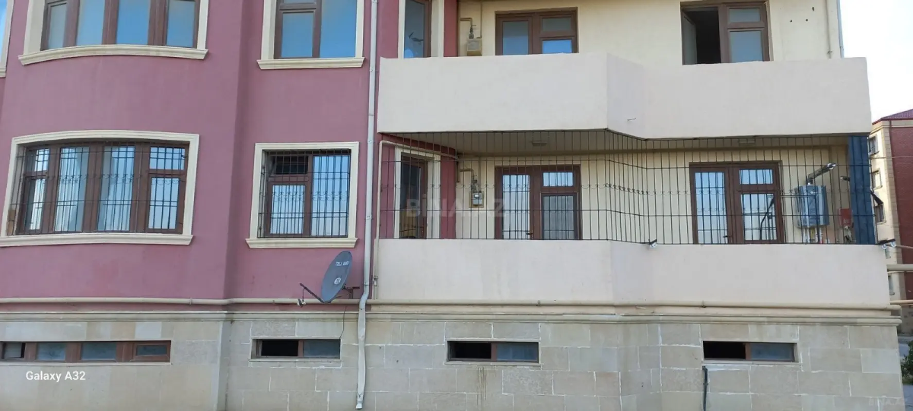 Kirayə verilir 3 otaqlı mənzil 83.5 m²