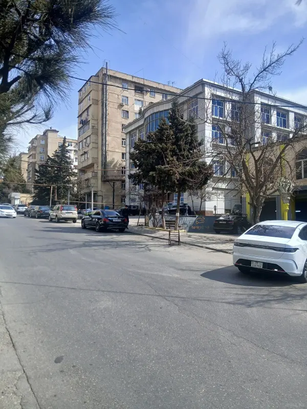 Kirayə verilir obyekt 460 m²