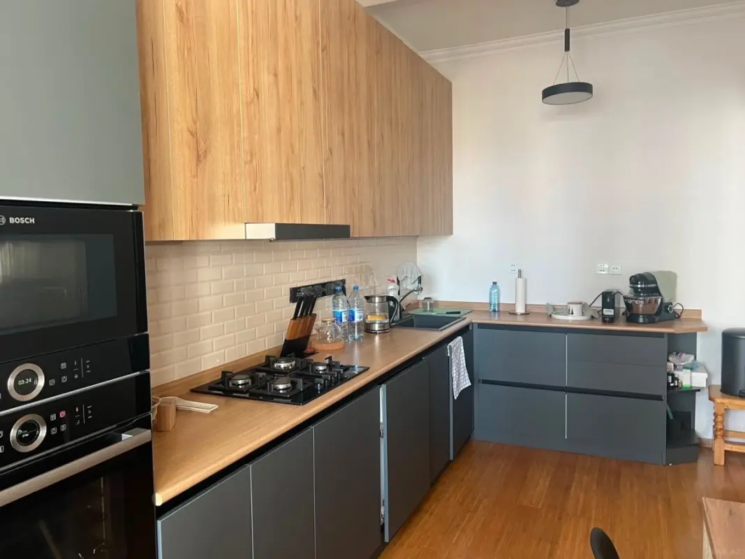 Kirayə verilir 3 otaqlı mənzil 100 m²
