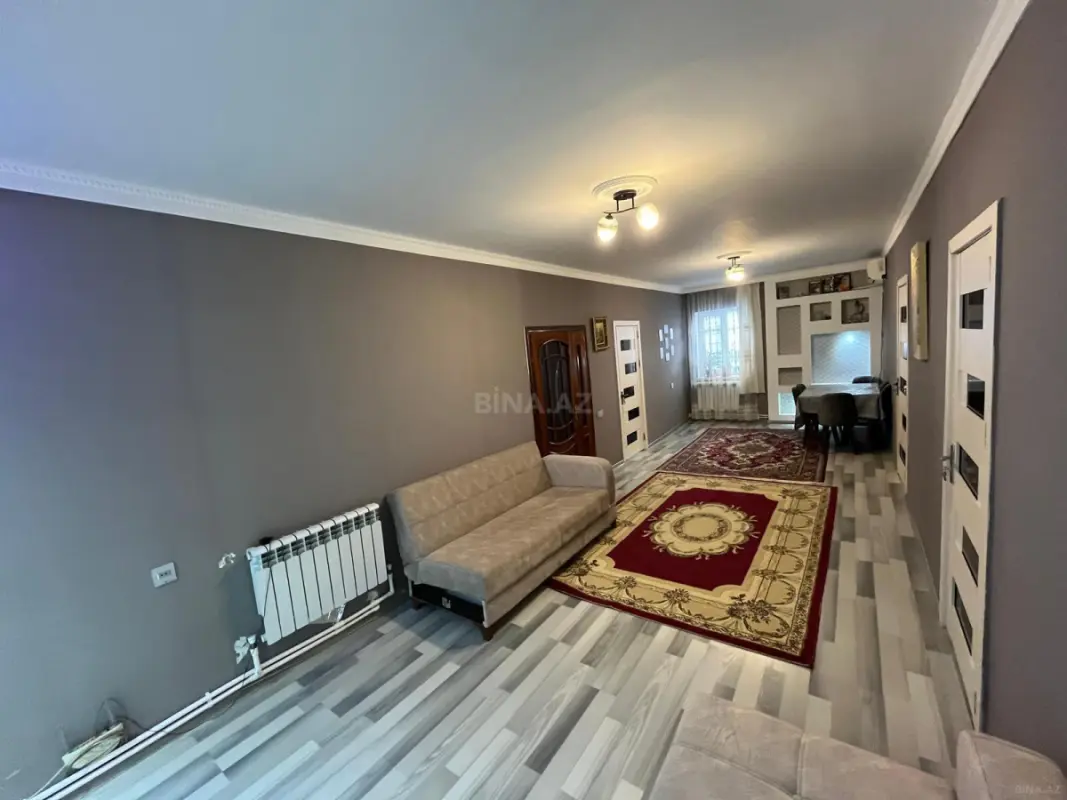 Satılır 6 otaqlı həyət evi 170 m²