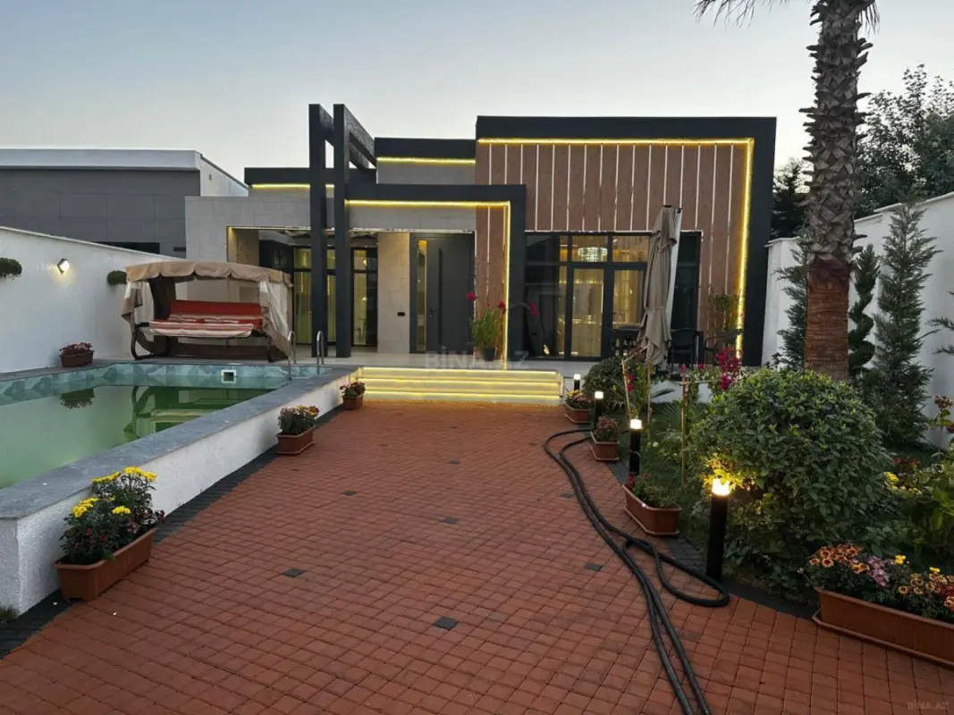 Satılır 4 otaqlı həyət evi 230 m²