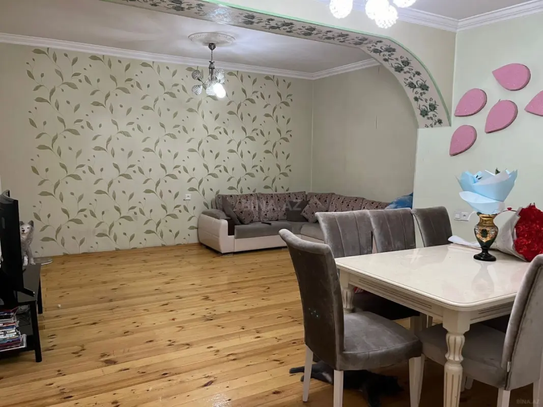 Kirayə verilir 4 otaqlı həyət evi 200 m²