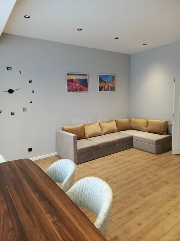 Kirayə verilir 3 otaqlı mənzil 82 m²