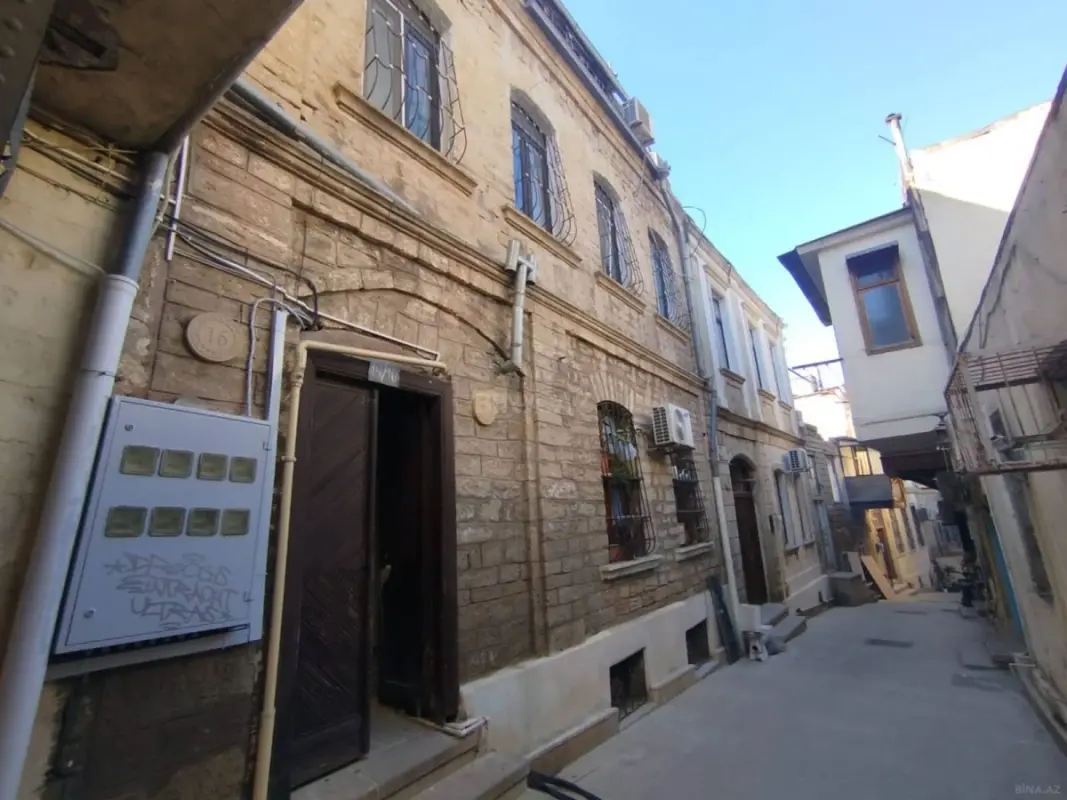 Kirayə verilir 2 otaqlı mənzil 52 m²
