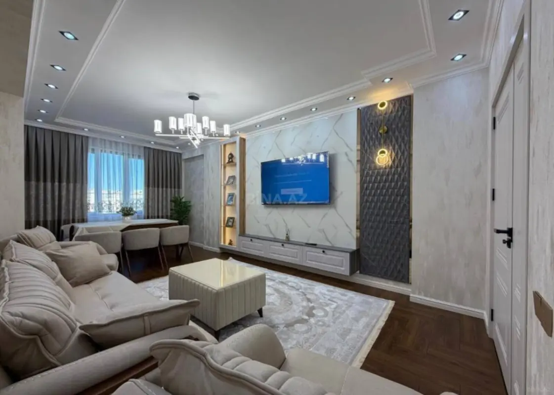 Satılır 3 otaqlı mənzil 110 m²