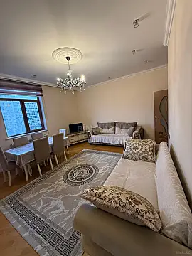 Kirayə verilir 3 otaqlı mənzil 120 m² — Bakı, İnşaatçılar 3 otaq 120.00 m²
