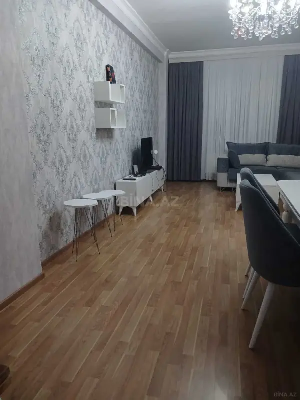 Satılır 2 otaqlı mənzil 86 m²