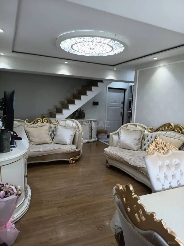 Satılır 3 otaqlı mənzil 80 m²