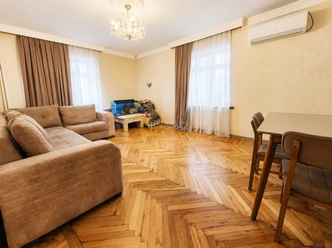 Satılır 3 otaqlı mənzil 55 m²