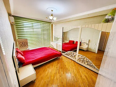 Kirayə verilir 3 otaqlı mənzil 130 m² — Bakı, Nərimanov 3 otaq 130.00 m²