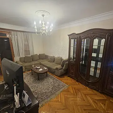 Kirayə verilir 3 otaqlı mənzil 85 m² — Bakı 3 otaq 85.00 m²