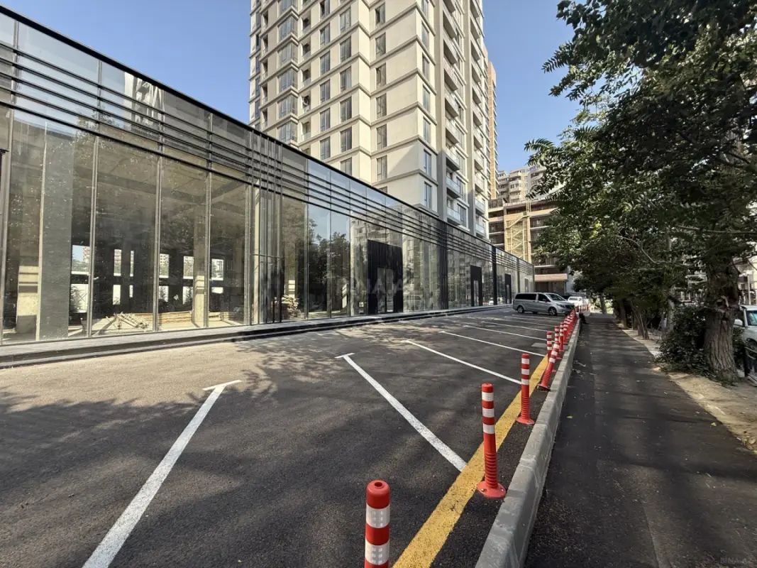 Kirayə verilir obyekt 200 m²