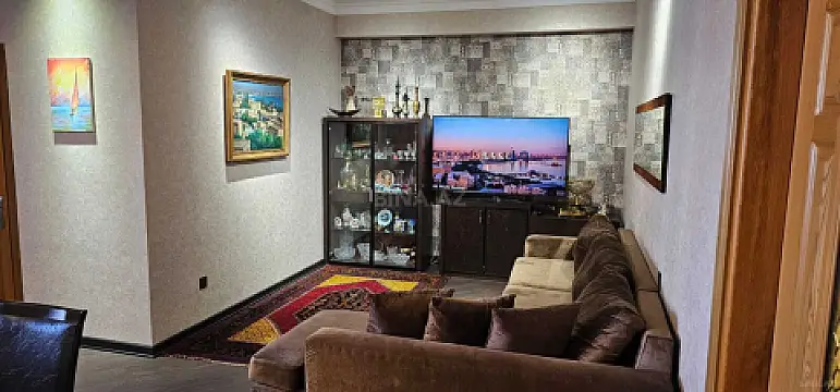 Satılır 3 otaqlı mənzil 105 m² — Bakı, Nərimanov 3 otaq 105.00 m²