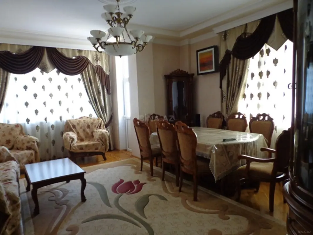 Kirayə verilir 3 otaqlı mənzil 100 m²
