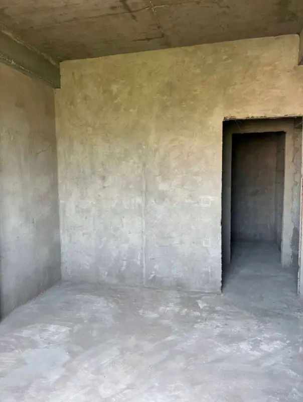 Satılır 1 otaqlı mənzil 71 m²