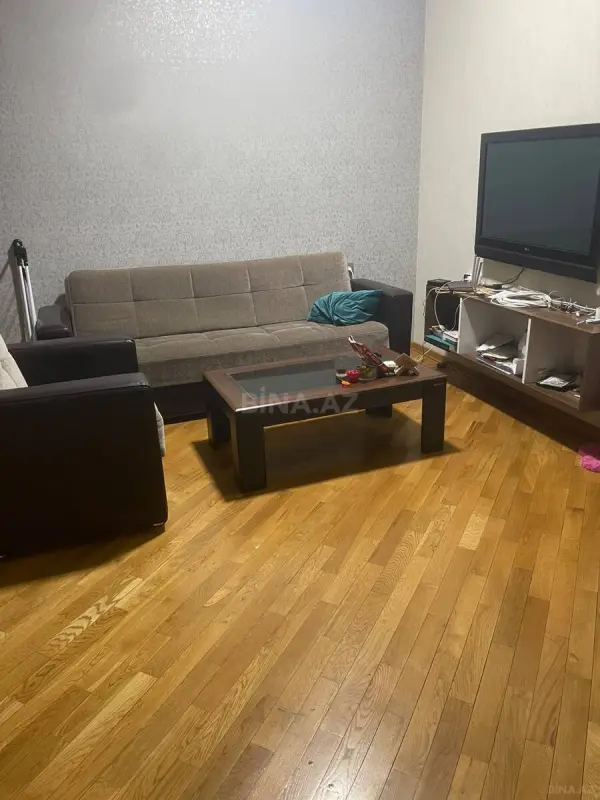 Kirayə verilir 2 otaqlı mənzil 64 m²