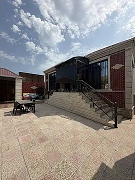 Satılır 3 otaqlı həyət evi 110 m² — Bakı 3 otaq 110.00 m²