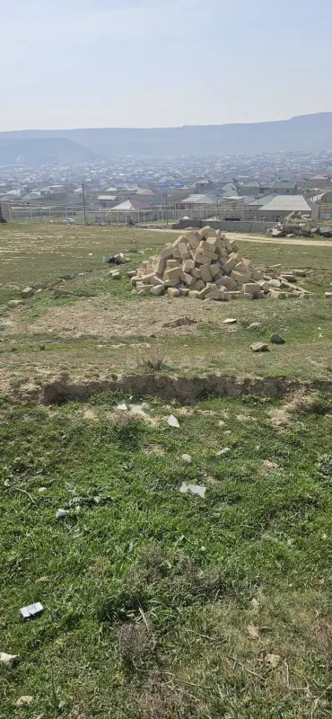 Satılır torpaq sahəsi 2 m²