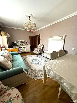 Satılır 2 otaqlı mənzil 60 m² — Bakı, Həzi Aslanov qəs. 2 otaq 60.00 m²