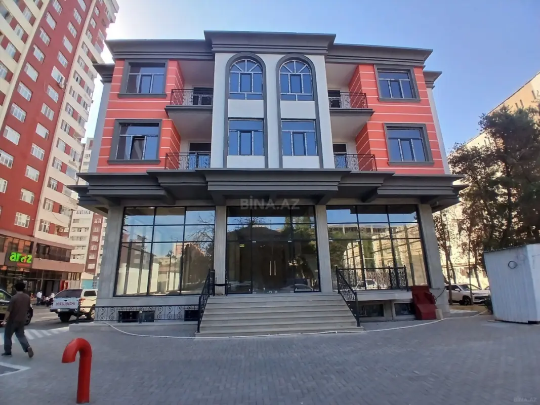 Satılır obyekt 1020 m²