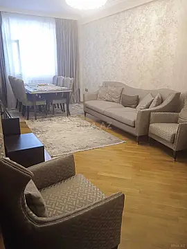 Satılır 5 otaqlı mənzil 165 m² — Bakı, Badamdar 5 otaq 165.00 m²