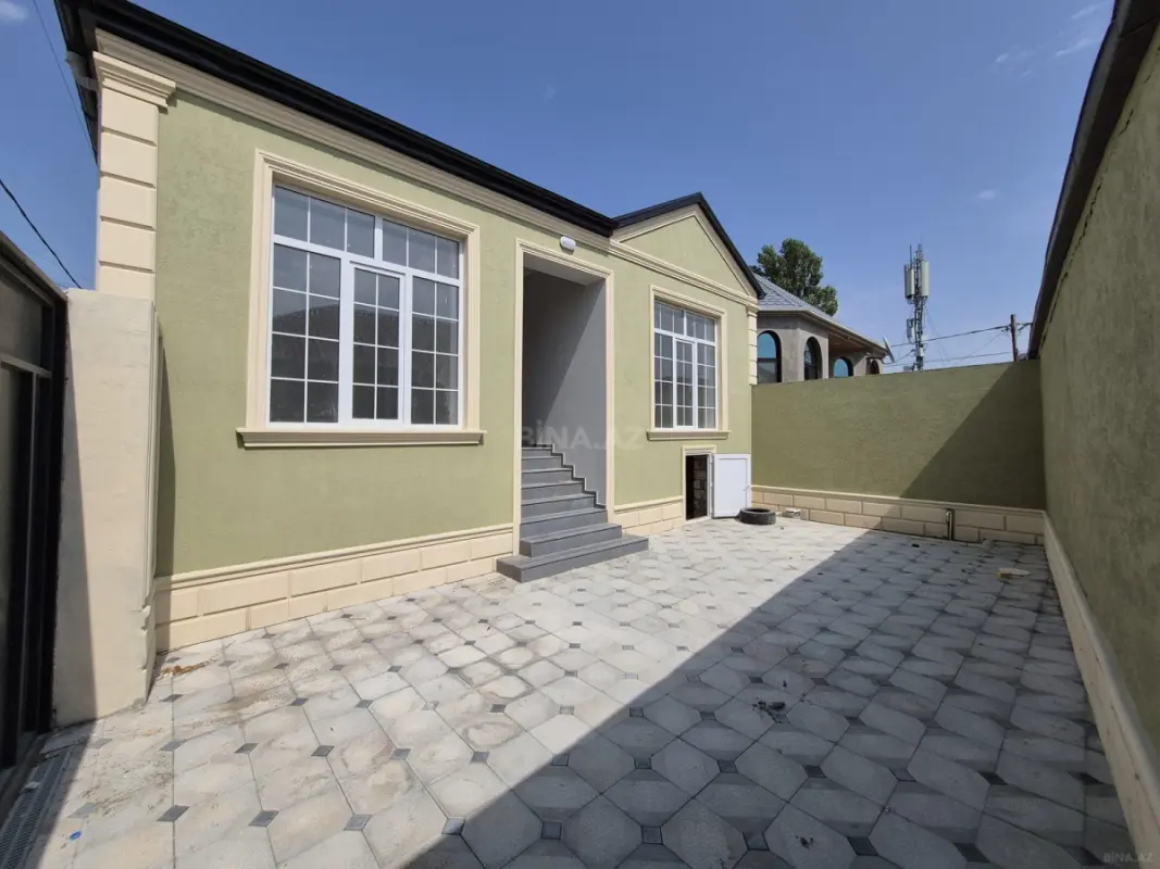 Satılır 4 otaqlı həyət evi 130 m²