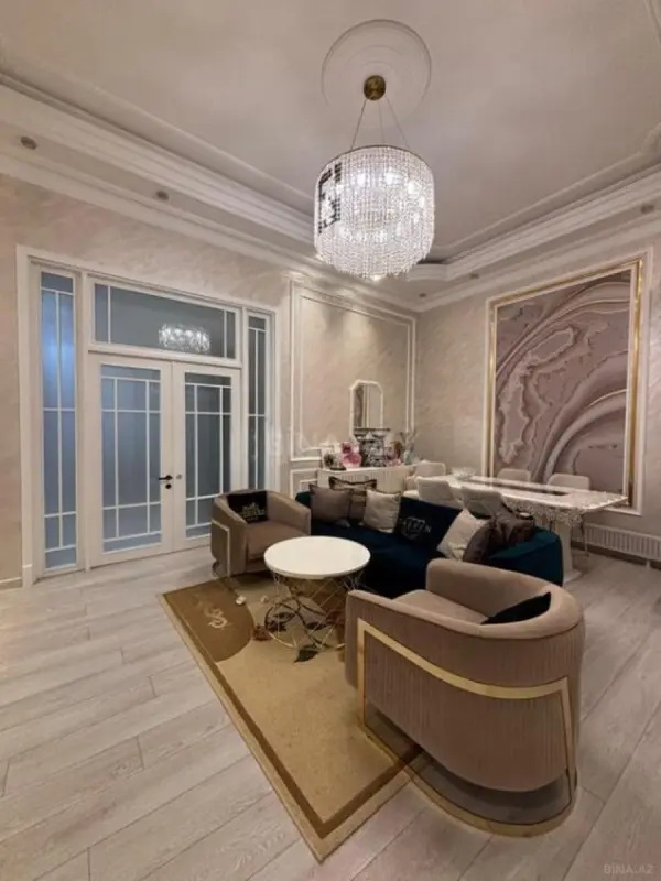 Satılır 3 otaqlı mənzil 120 m²