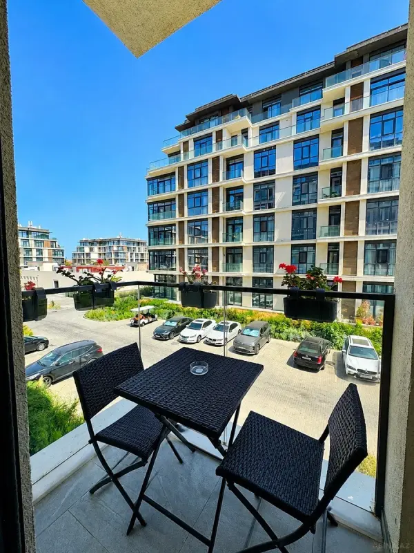 Satılır 2 otaqlı mənzil 75 m²