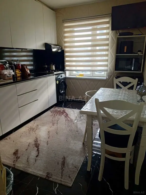 Satılır 3 otaqlı mənzil 108 m²