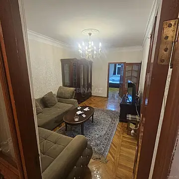 Kirayə verilir 3 otaqlı mənzil 80 m² — Bakı, 8-ci mikrorayon 3 otaq 80.00 m²