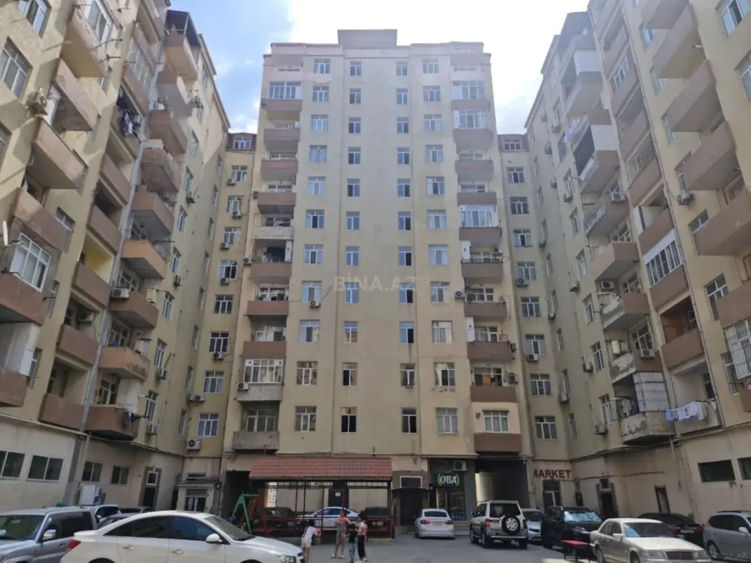Satılır 2 otaqlı mənzil 72 m²