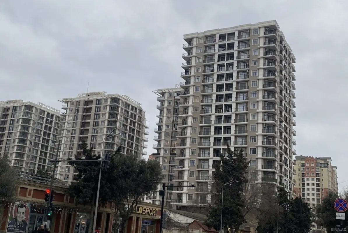 Satılır 2 otaqlı mənzil 66 m²