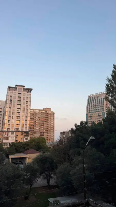 Kirayə verilir 2 otaqlı mənzil 50 m²
