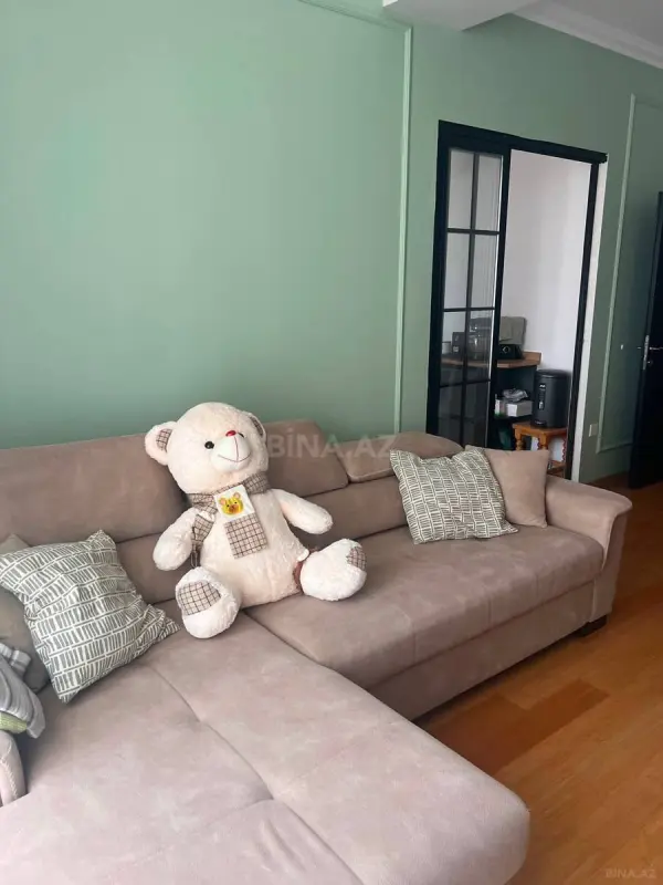 Kirayə verilir 3 otaqlı mənzil 100 m²