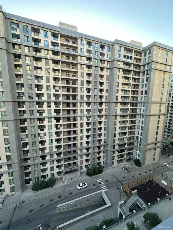 Satılır 2 otaqlı mənzil 105 m²