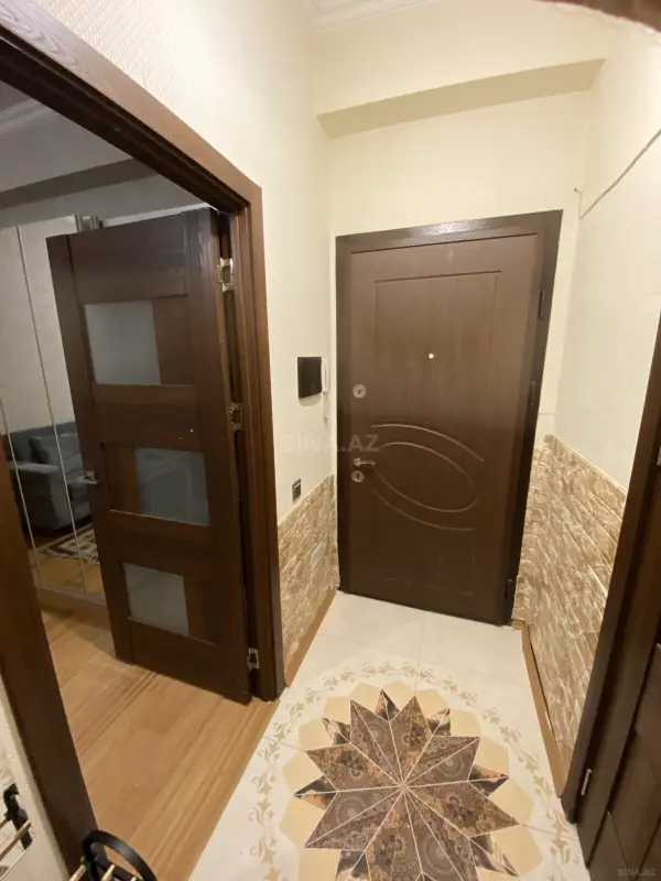 Satılır 1 otaqlı mənzil 40 m²