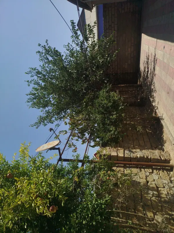Satılır 4 otaqlı həyət evi 100 m²