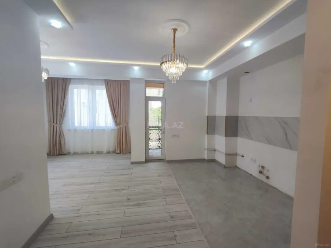 Satılır 2 otaqlı mənzil 73 m²