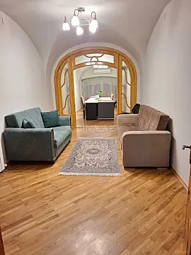 Kirayə verilir 3 otaqlı ofis 80 m² — Bakı 3 otaq 80.00 m²
